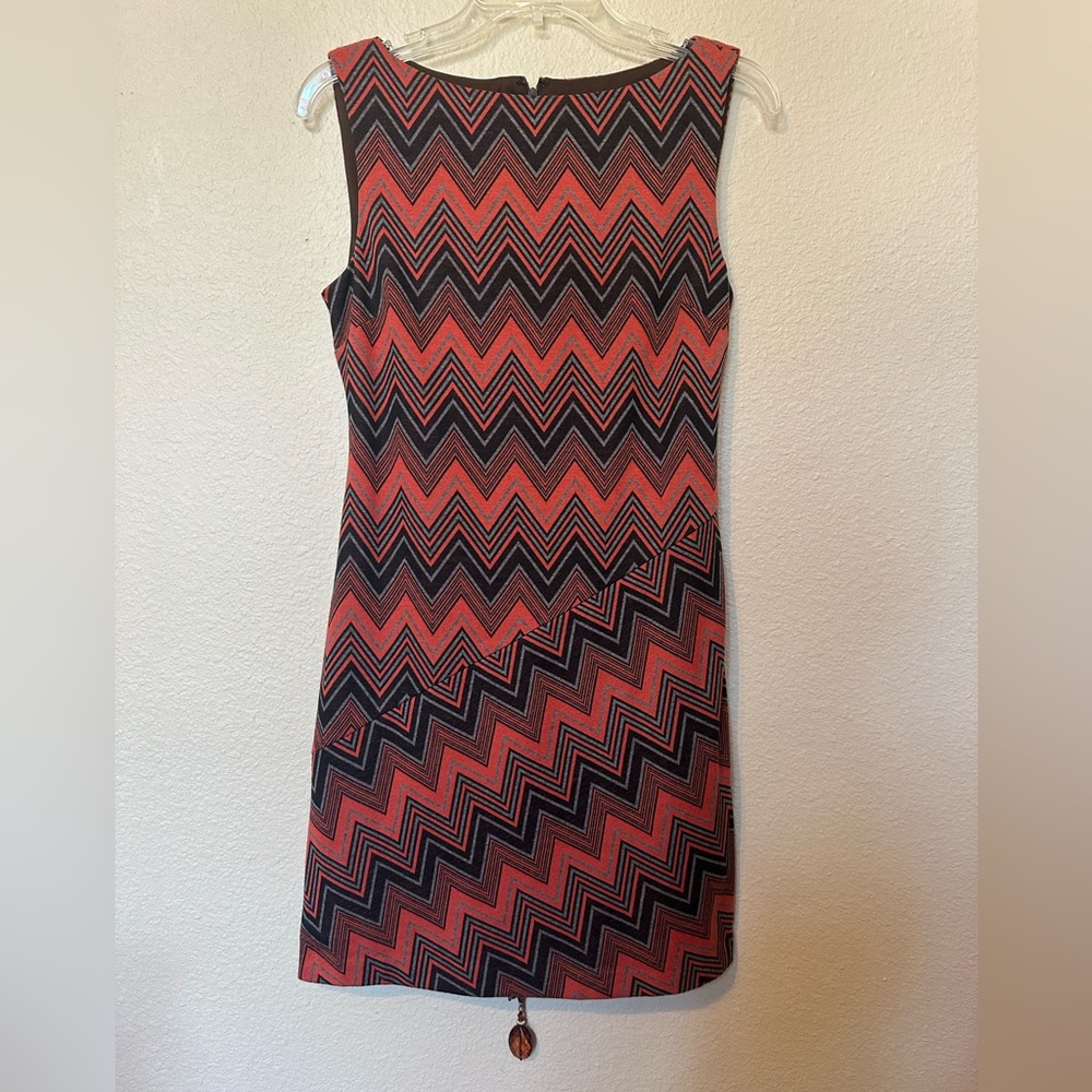 Muse Zigzag Dress Size 6